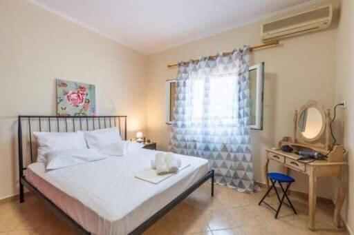 Sofis Private House With Big Garden Apartment Alykes Potamou Exterior foto